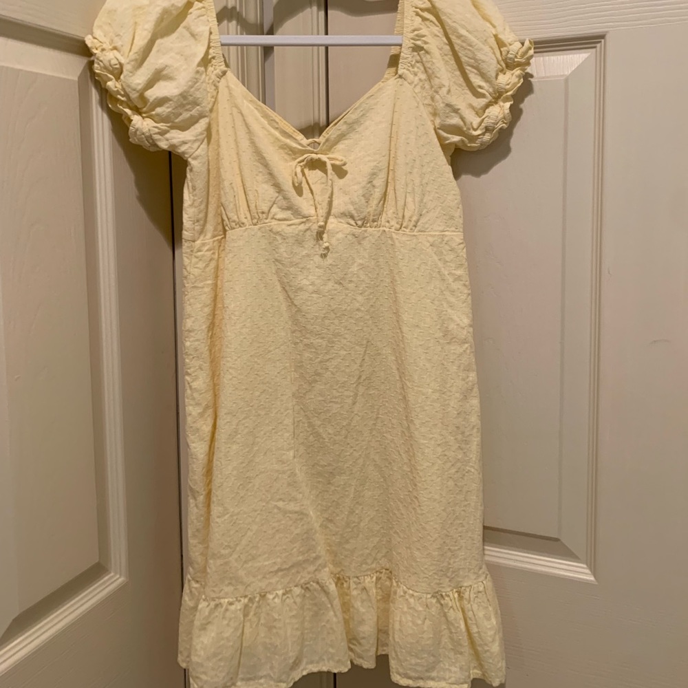 Cute summer dress. Size small.